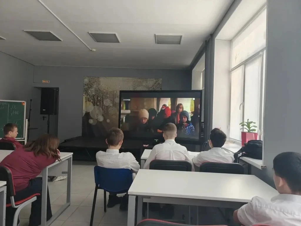 Профилактика буллинга. Просмотр кинофильма режиссера Р.Быкова "Чучело" по мотивам одноименной повест