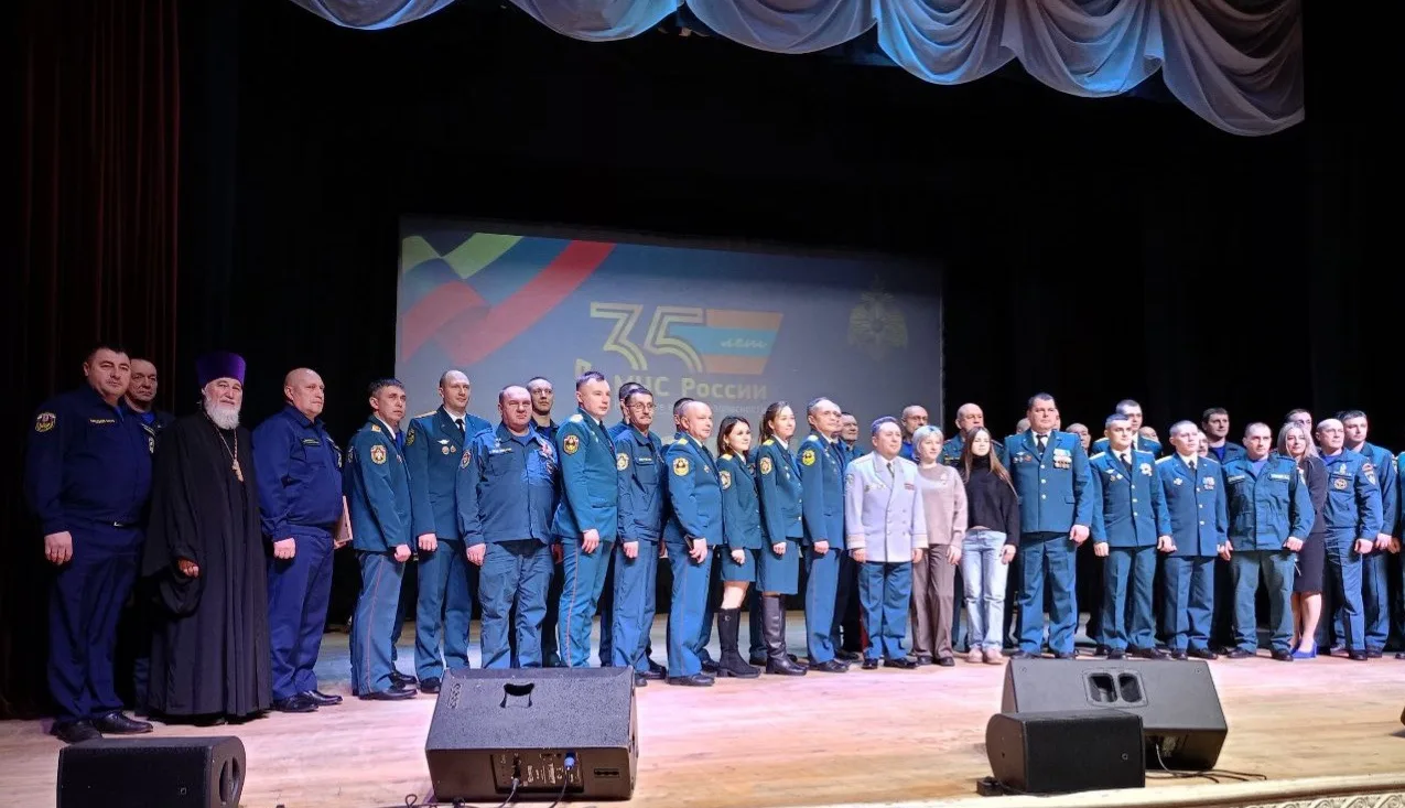 🚒🧑‍🚒 Дорогие наши пожарные г. Лысково!  🧯 С праздником вас — с Днём пожарной охраны!  Спасибо за то,