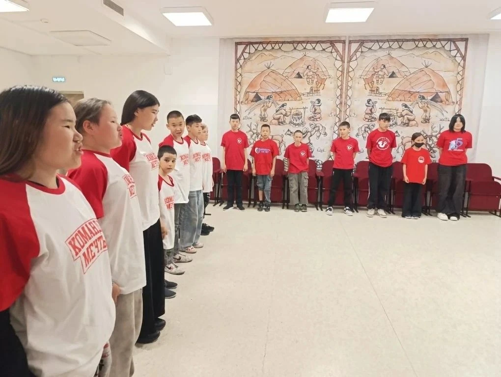 БИТВА УМОВ В ЧЕСТЬ РОССИИ: КАК ПРОШЁЛ НАШ ПРАЗДНИЧНЫЙ КВЕСТ!
 
12 июня мы отметили День России весел