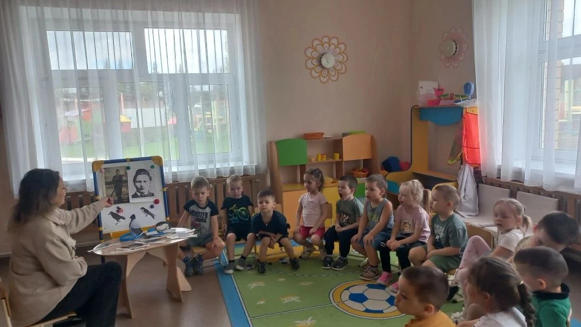 Сегодня в  младшей группе № 7 звучали не только детские голоса, но и поэзия великого Ту...