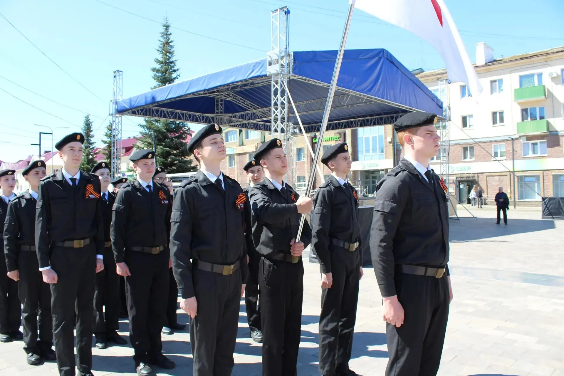 🇷🇺 ВПК «Патриот» на городском смотре-конкурсе строя и песни!
