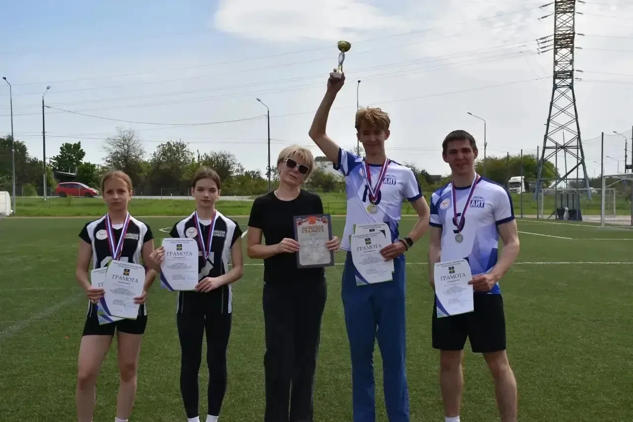 🏃‍♂️🏅 13 мая состоялся турнир по лёгкой атлетике среди юношей и девушек в рамках Студенческой спорти