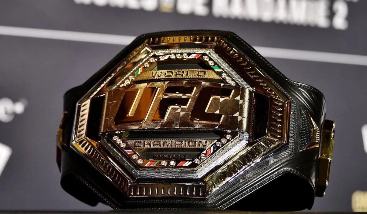 Российский боец получил перелом челюсти на турнире UFC