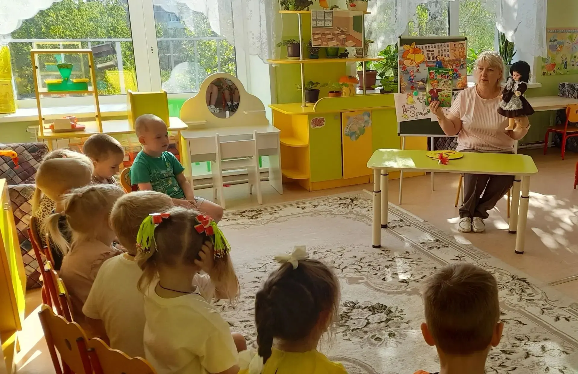 "День Знаний" в средней группе "Грибок".