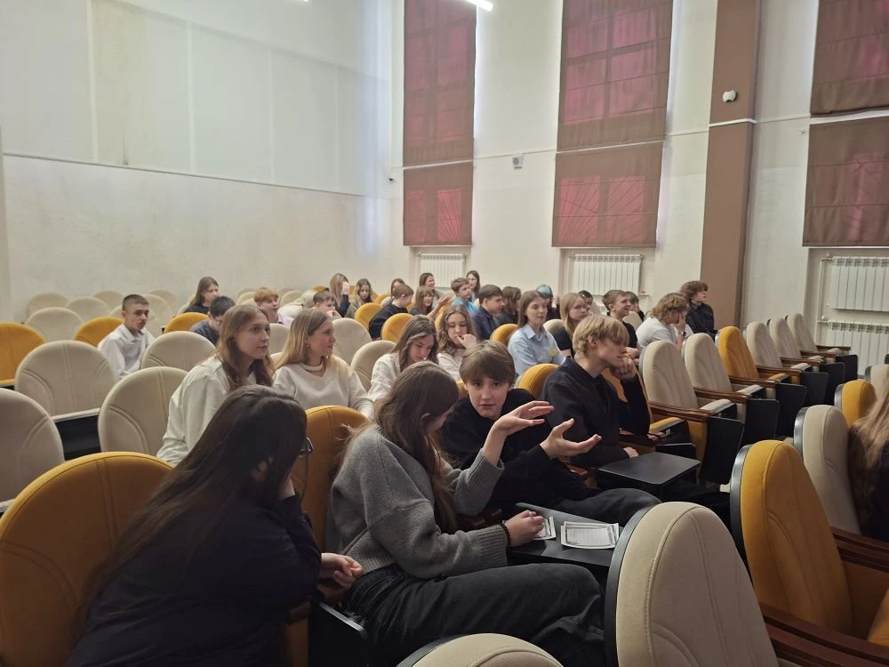 26 января наши учащиеся приняли участие в игре «Мозгобойня", благодаря которой они погрузились в атм