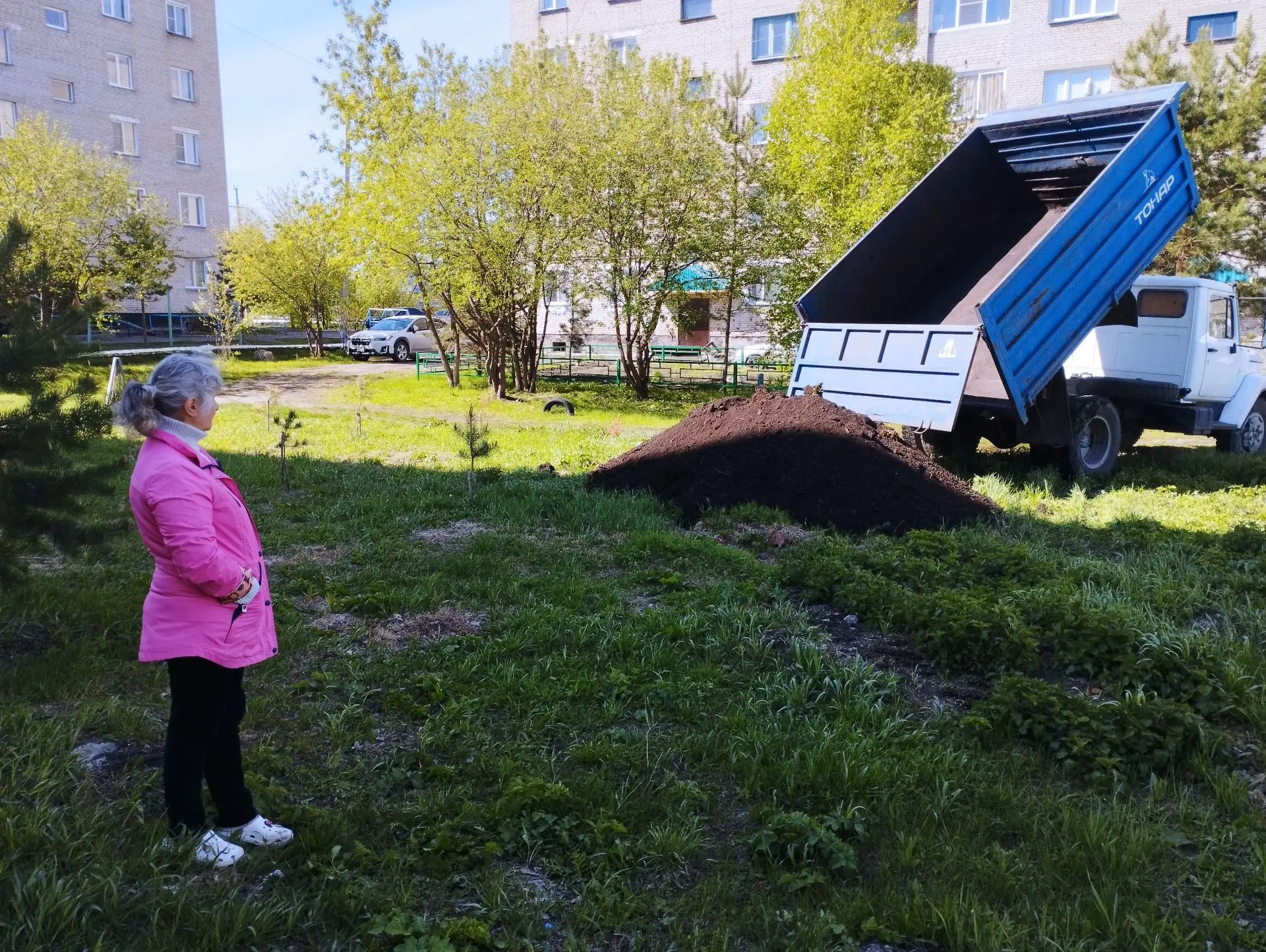 Депутат Законодательного Собрания Новосибирской области Виталий Новосёлов получил обращение от жильц