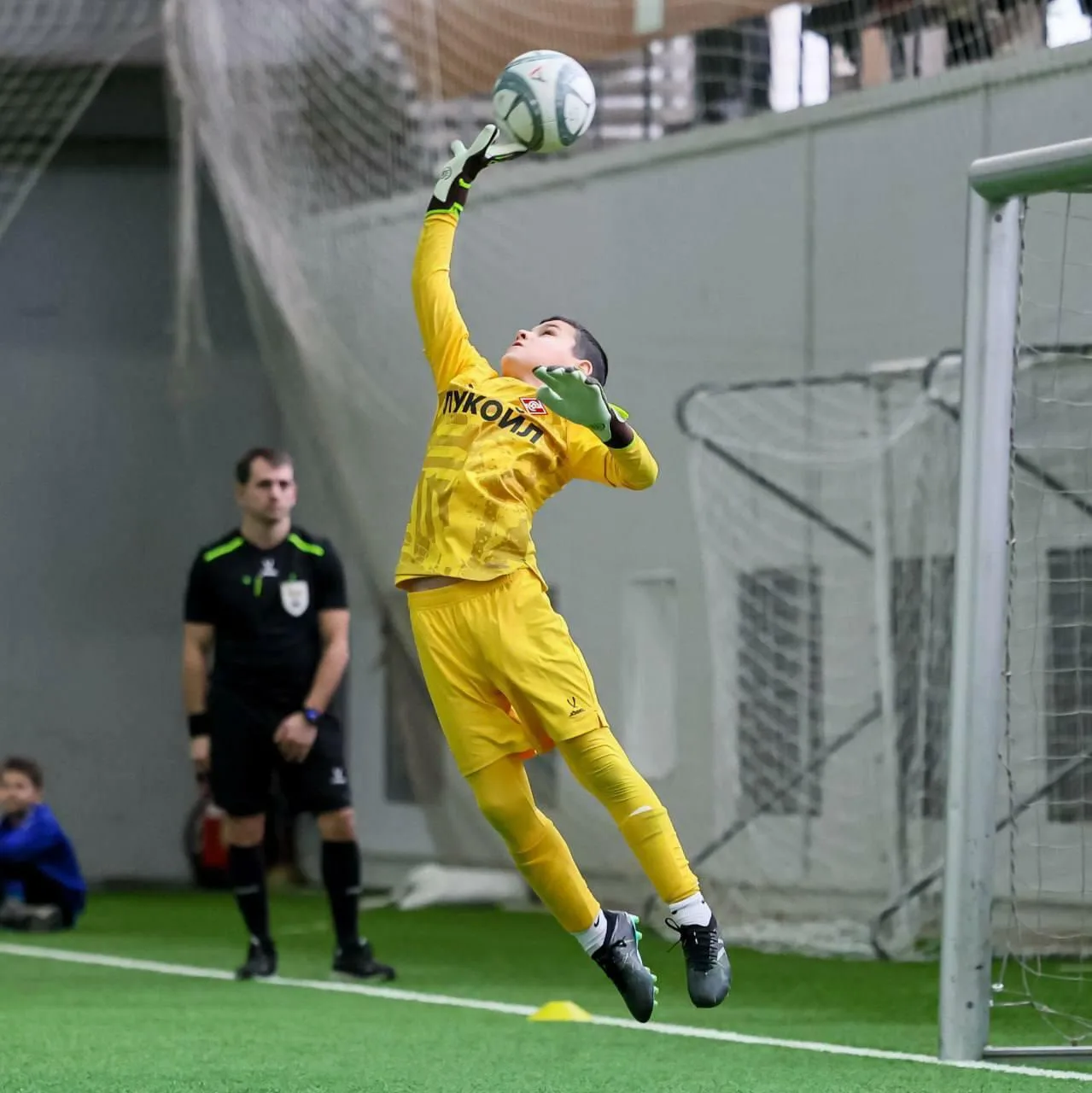 🧤❤️🤍 В Академии «Спартак» пройдет вратарский просмотр для ребят 2014-2019 г.р.