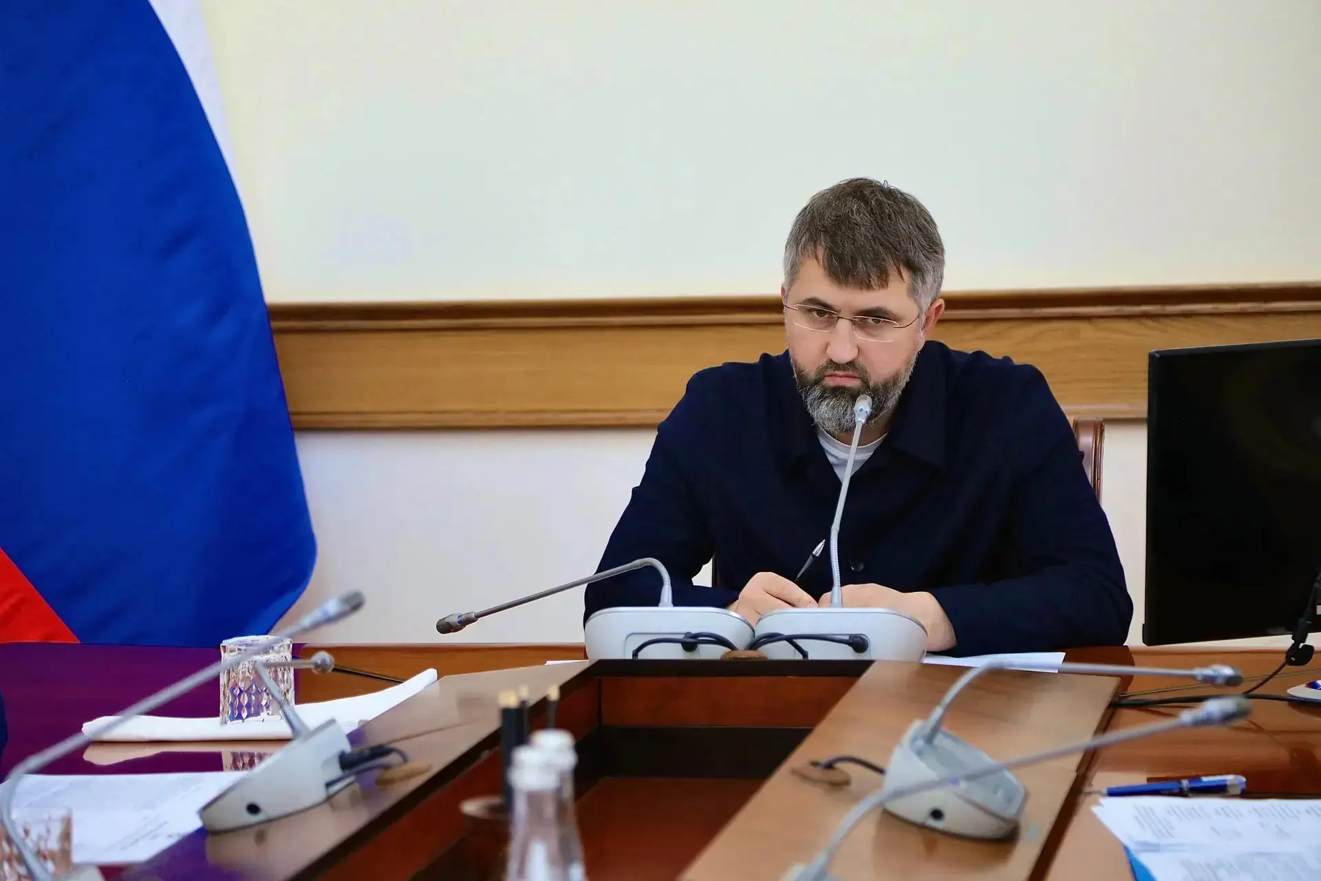 Глава Магарамкентского района Нариман Эфендиев принял участие в правительственном совещ...