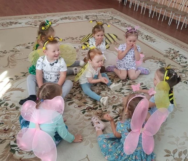 Бабочка, бабочка, куда ты летишь?
