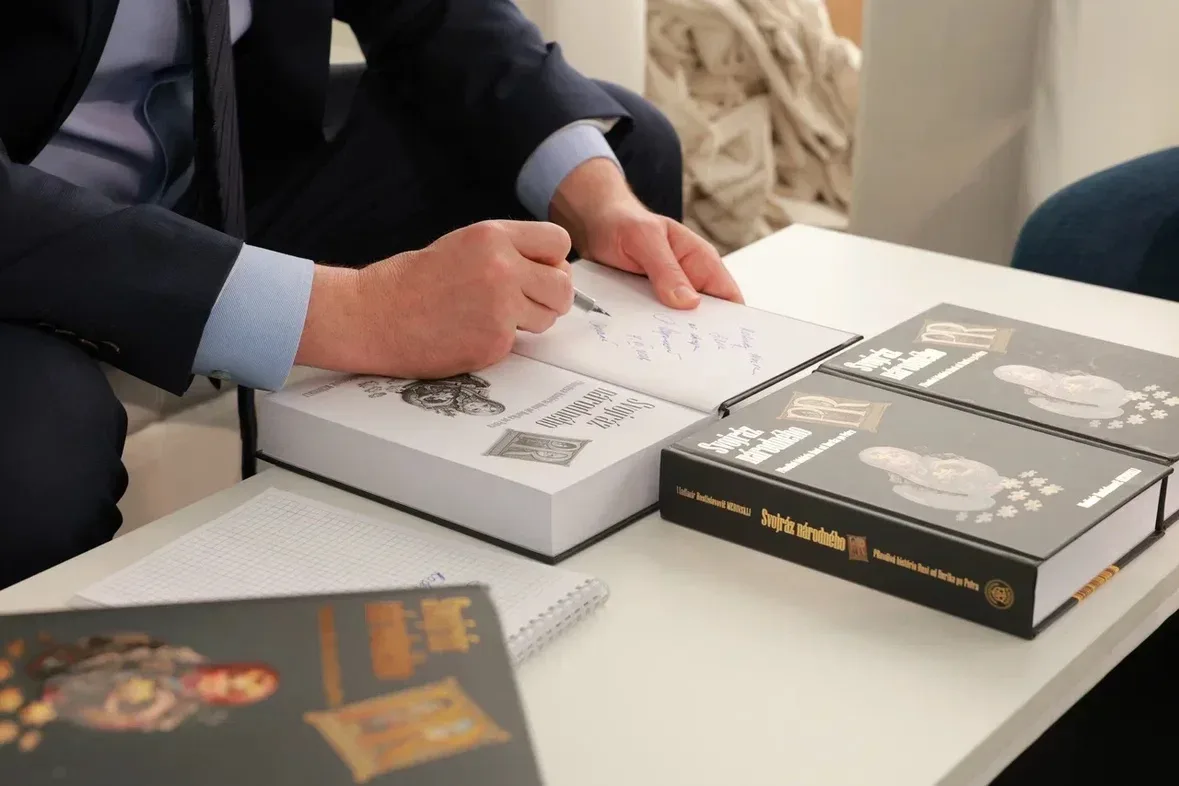 Изображение 3 к публикации «Владимир Мединский»