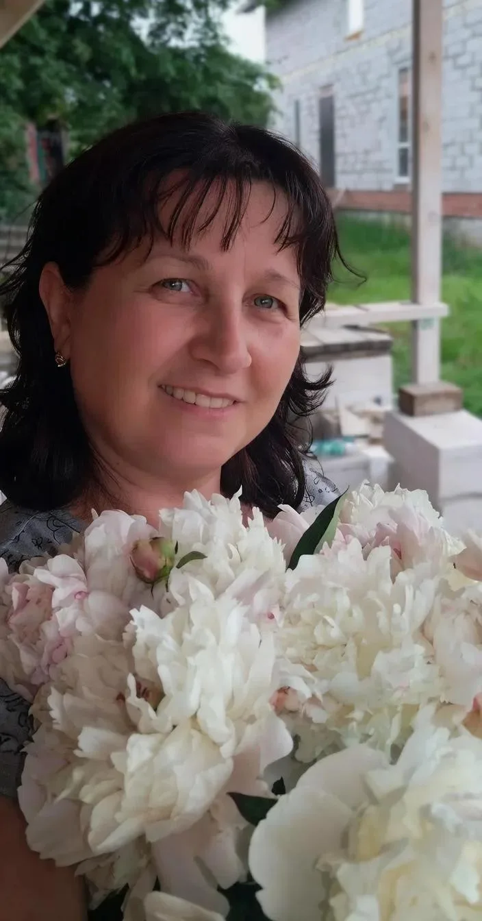 Живу на даче одна уже две недели. Один раз за это время на ночь ездила домой. 

Вспомнила, как моя д