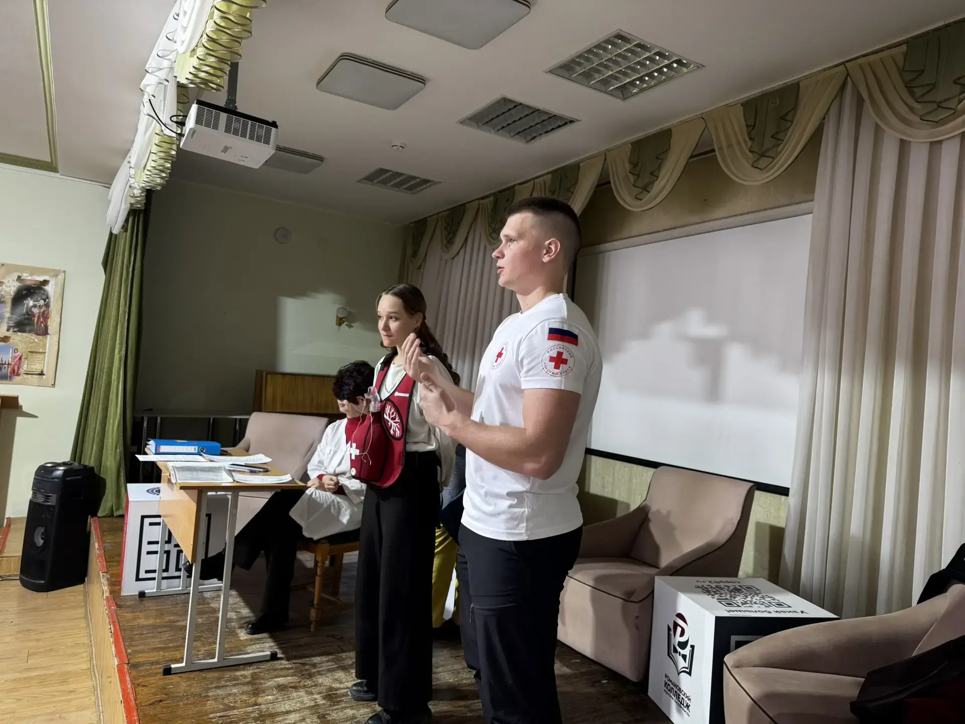 🏥  Насыщенные дни военных сборов в колледже!  В рамках военных сборов и федерального проекта «Поддер