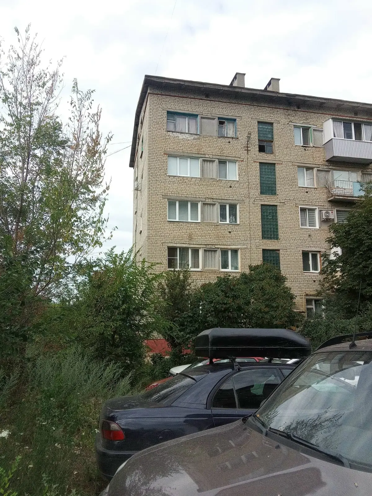 Продам 1-комн. квартиру. Город Шиханы, улица Ленина, 20,этаж. В шаговой доступности школа, садик, ма