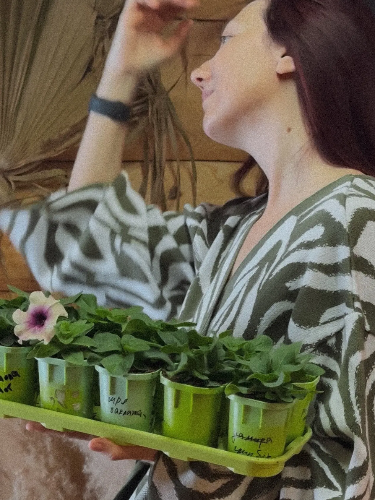 Девушки, с 8 марта 🌸 Весны в душе, вдохновения, лёгкости и счастья каждый день. Обнимаю каждую ❤️