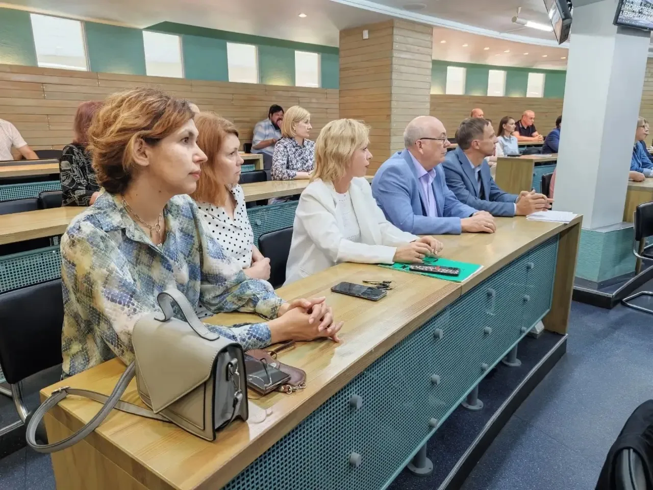 🎓 В ОмГТУ обсудили подготовку будущих инженеров
