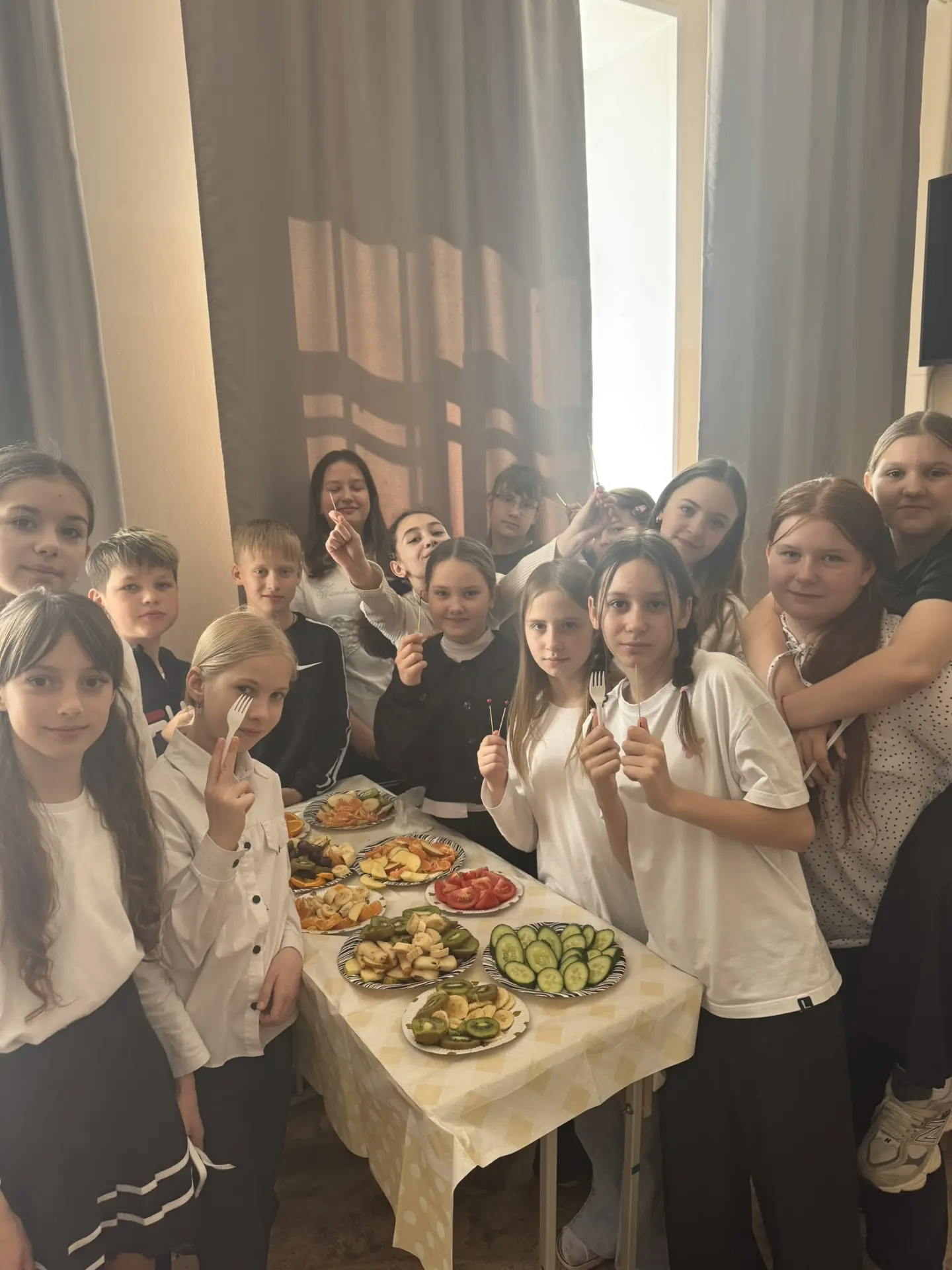 Здоровая тарелка — здоровое поколение! Ученики 5 «А» в рамках акции «Здоровая тарелка»превратили обы