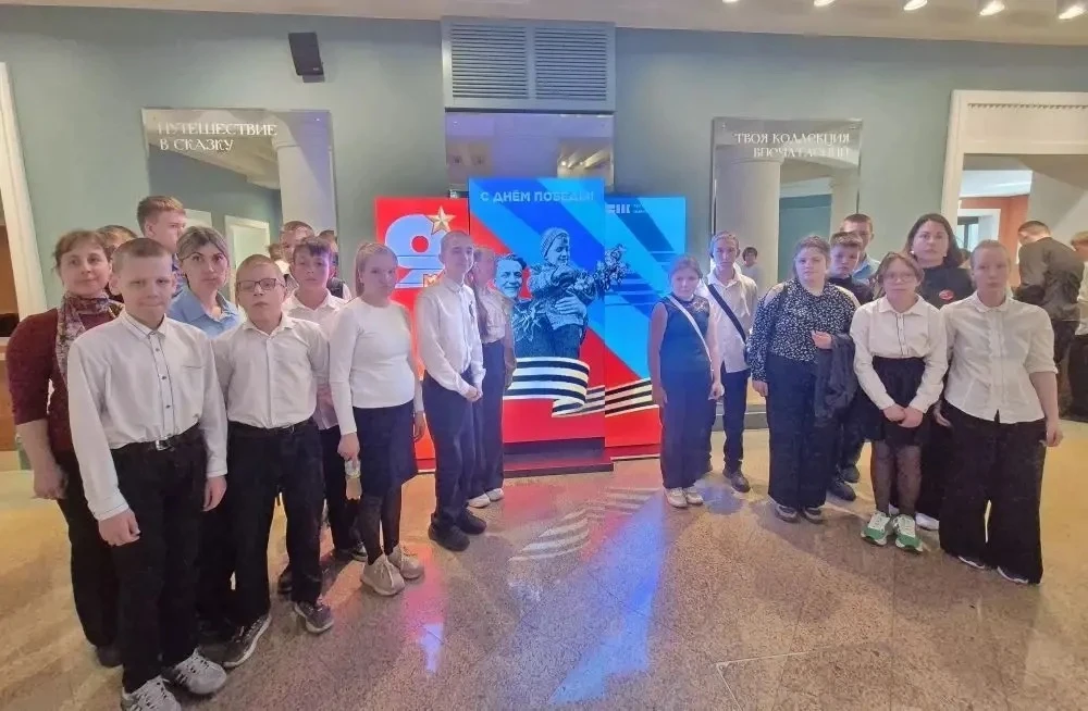 🎭 07.05.2026 наши педагоги и воспитанники стали гостями театра кукол «Сказ», где состо...