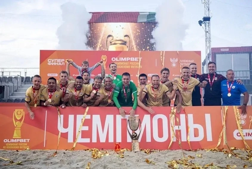 🏆 Наша команда «Саратов» стала чемпионом России по пляжному футболу впервые в истории!...