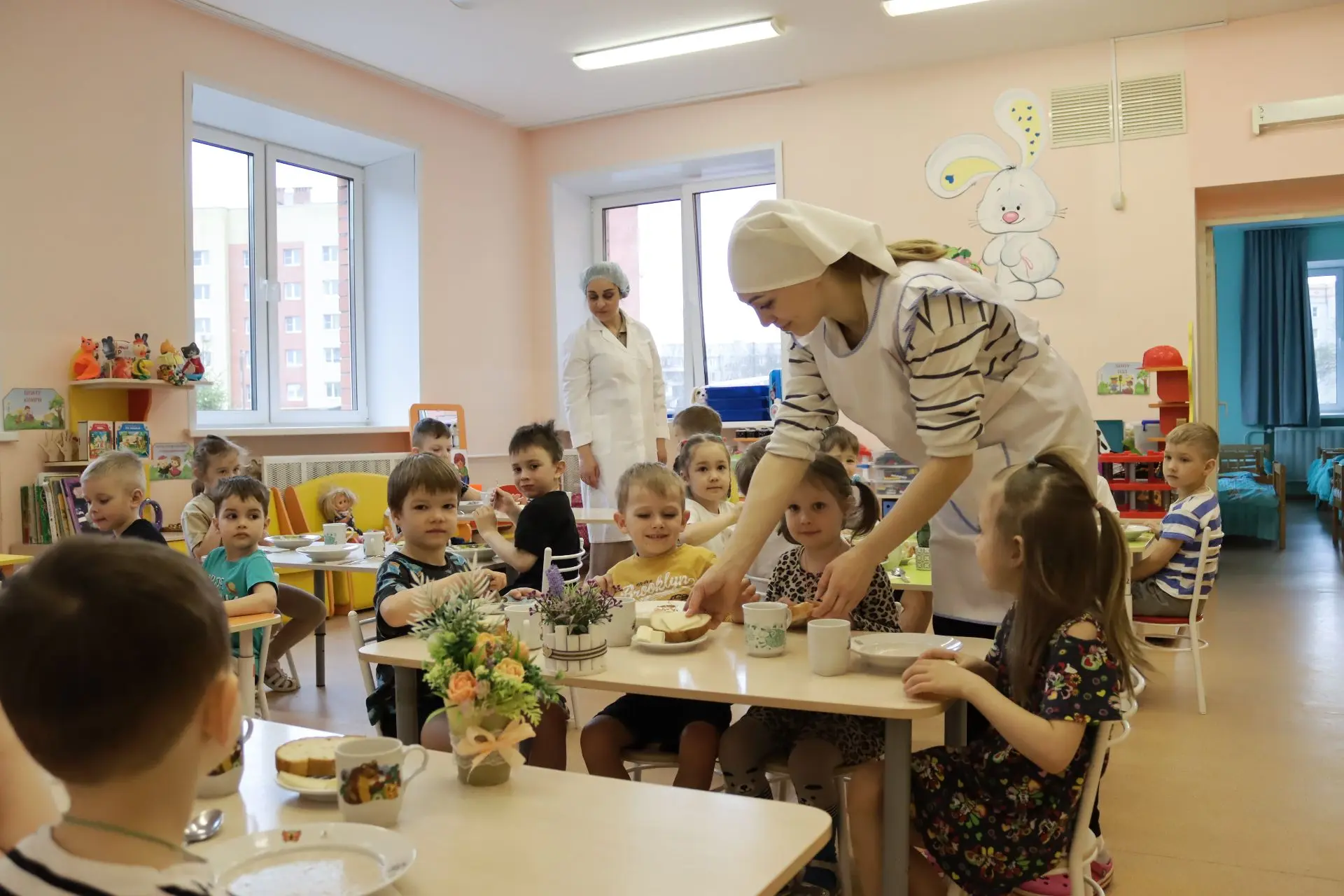 🌍 День открытых дверей «Земля. Страна. Единство» Сегодня в детском саду "Ивушка" МОУ ОК "Академия" Я
