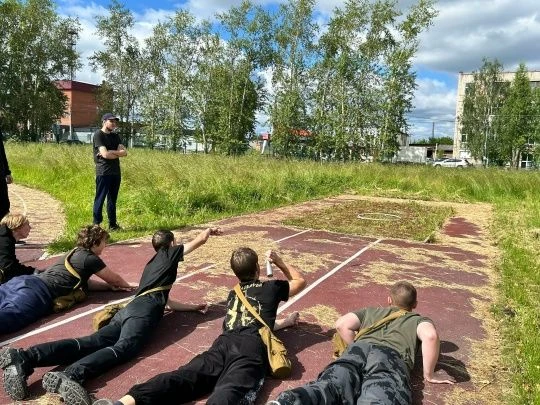 Сдача нормативов в разгаре: студенты на военных сборах!