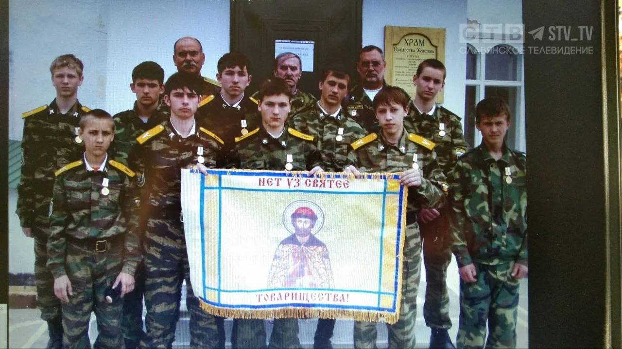 🇷🇺🇷🇺🇷🇺Валентину Михайловичу Тришину, бессменному руководителю казачьего военно- патриотического клуб
