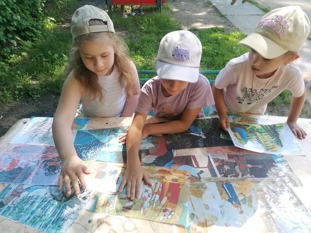 Волшебный мир пушкинских сказок 📚🎨

5 июня в нашем дошкольном учреждении прошёл тематический день,