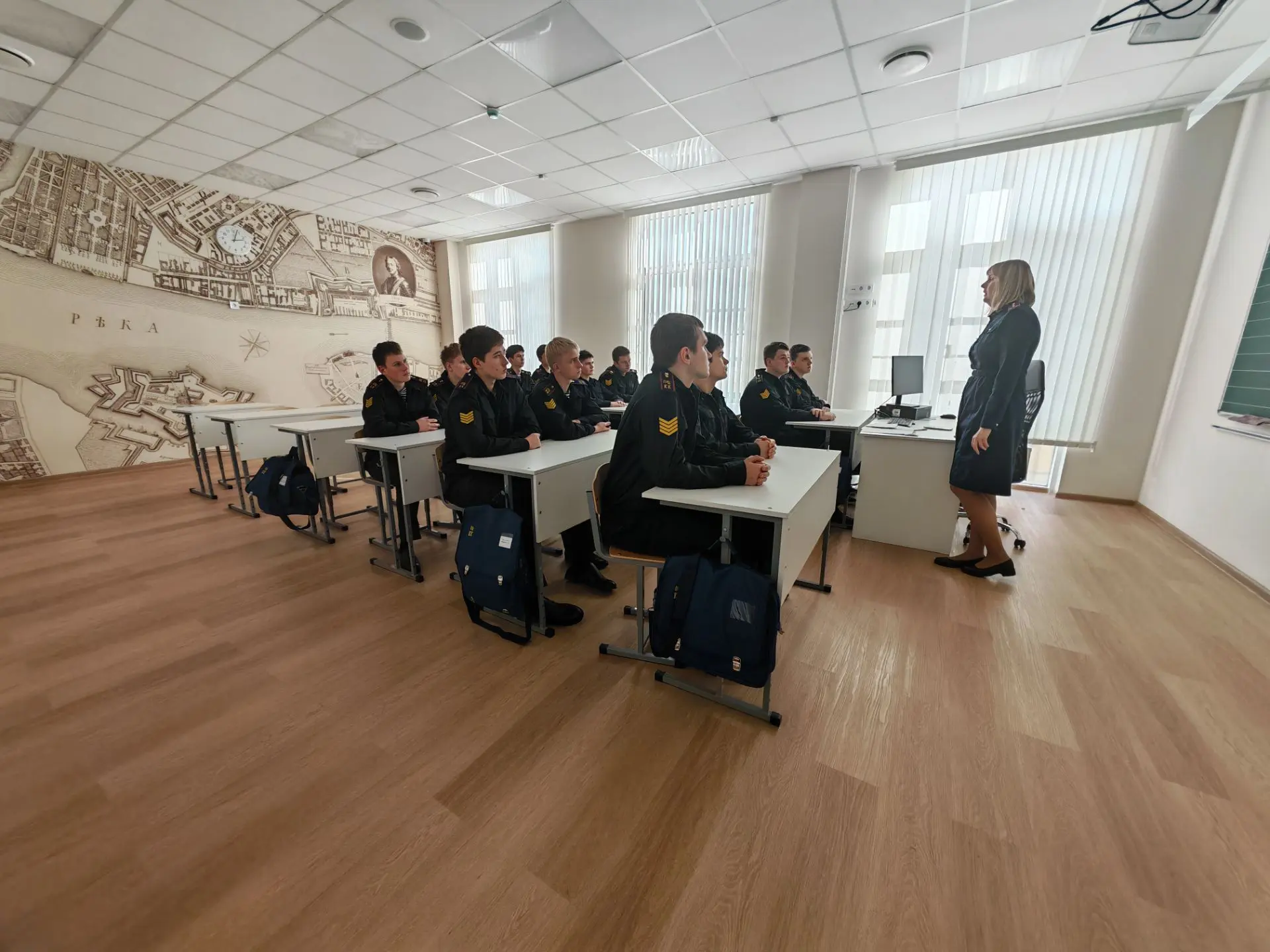 Для кадет проведен урок памяти, приуроченный к 85-й годовщине трагедии в Бабьем Яру