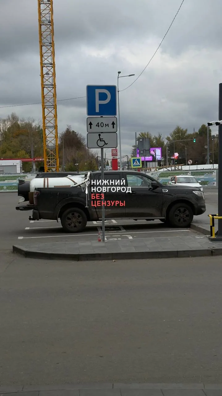 Нижегородцы видимо так устали стоять в очередях за бензином, что решили тюнинговать маш...