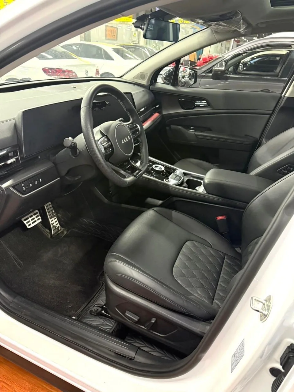 ✅ В продаже в Китае   KIA Sportage 2023 год 20 600 км 2.0 бензин - 235 ЛС 4WD КПП - автомат ✅ Максим