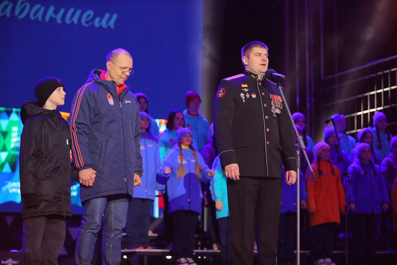 Пока мы помним — мы непобедимы.  В «Артеке» завершилась 2 смена грандиозным спектаклем «Битва за бит
