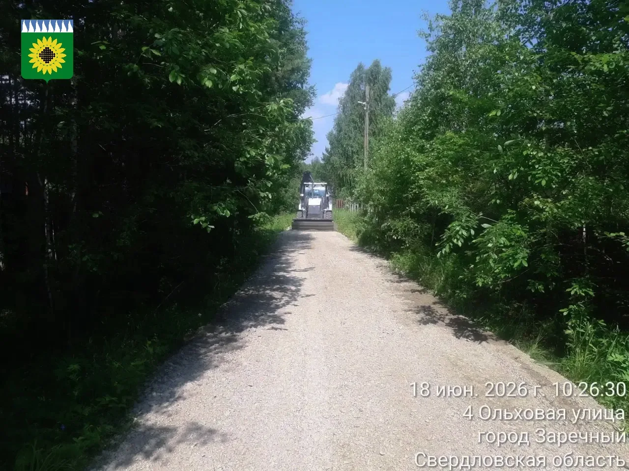 Продолжаются работы на грунтовых дорогах муниципального округа Заречный. Согласно графику «Дирекции 