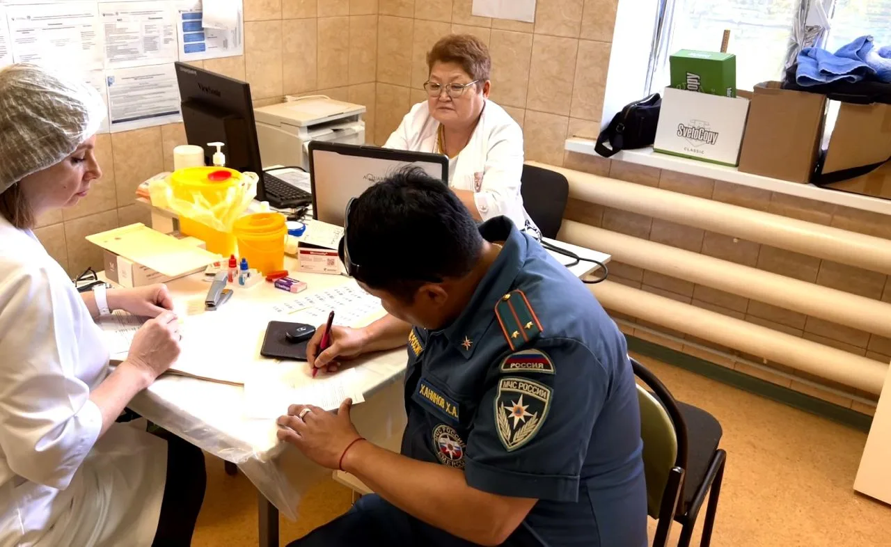 Донорский марафон в Яшалте: жители района за день пополнили банк крови более чем на 40 ...
