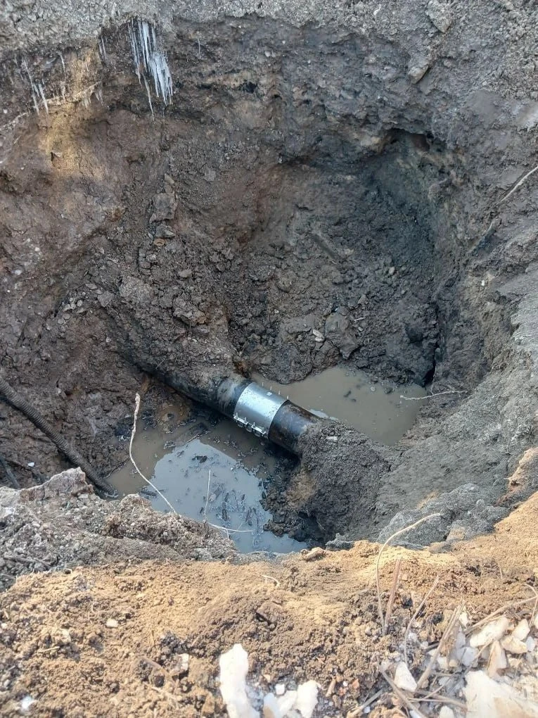⚡️ Ремонт водопровода в Советском районе завершён. Местная насосная станция вновь запущена в работу.