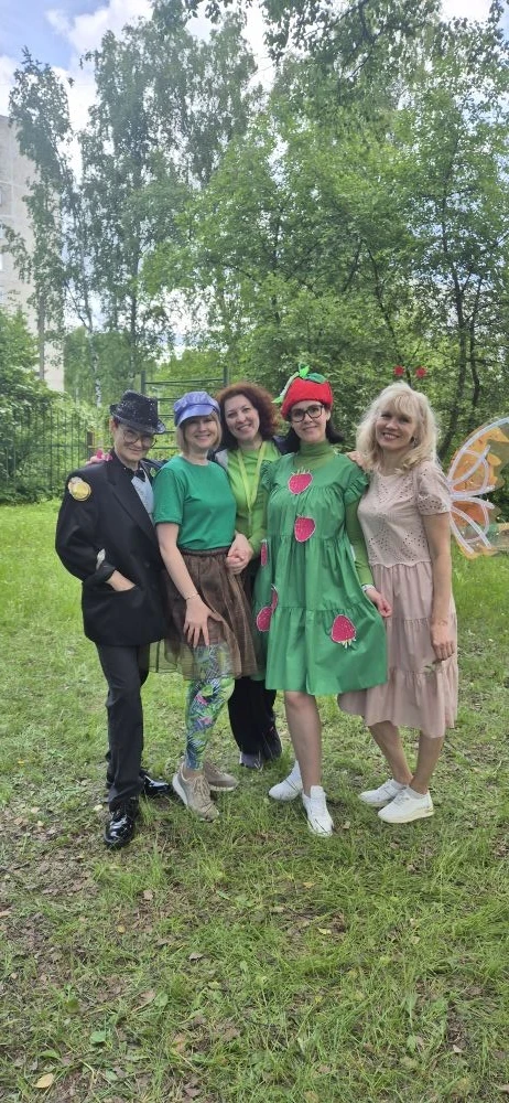 В старших и подготовительных группах Дошкольного отделения 41 прошла квест - игра "Прик...