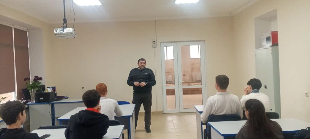 15.04.2026г. Начальник  отдела ГБУ «Центра социализации молодежи » по Алагирскому район...