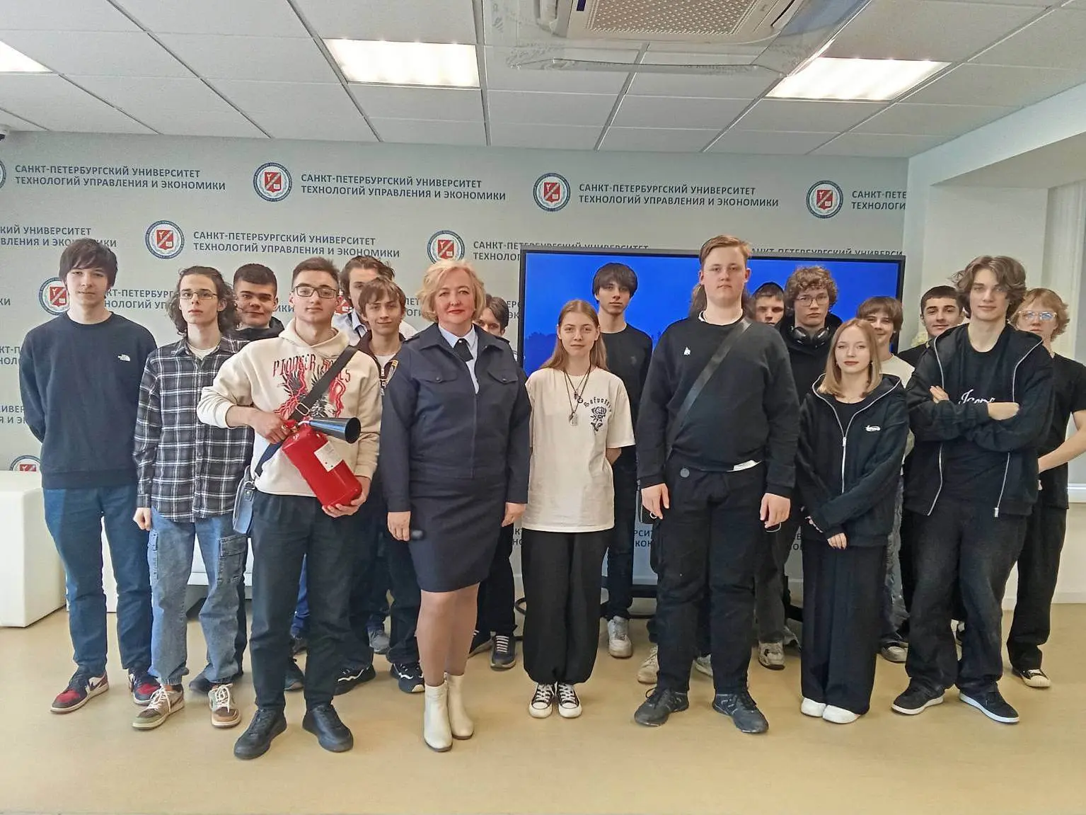 🚒 Пожарно-спасательные отряды: главное за неделю  ⭐ ПСО Адмиралтейского района Сотрудники отряда про