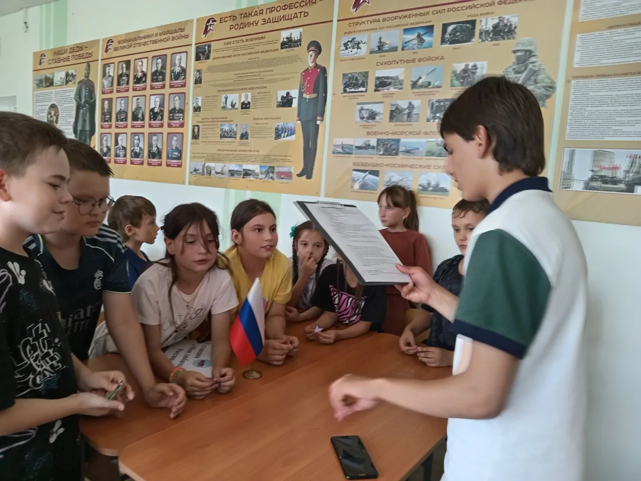 И ЕЩЁ ОБ ОДНОМ ДНЕ "МУРАВЕЙНИКА"
