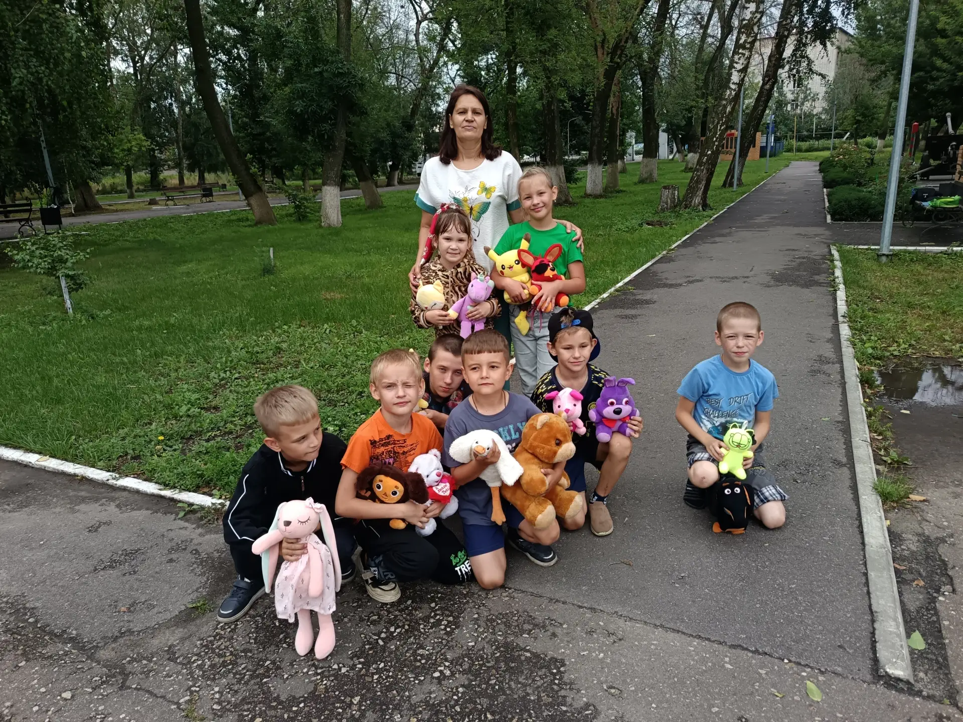 ✨В городском парке прошла конкурсно‑игровая программа «Вместе веселей» для детей, посещающих ДОЛ.

�