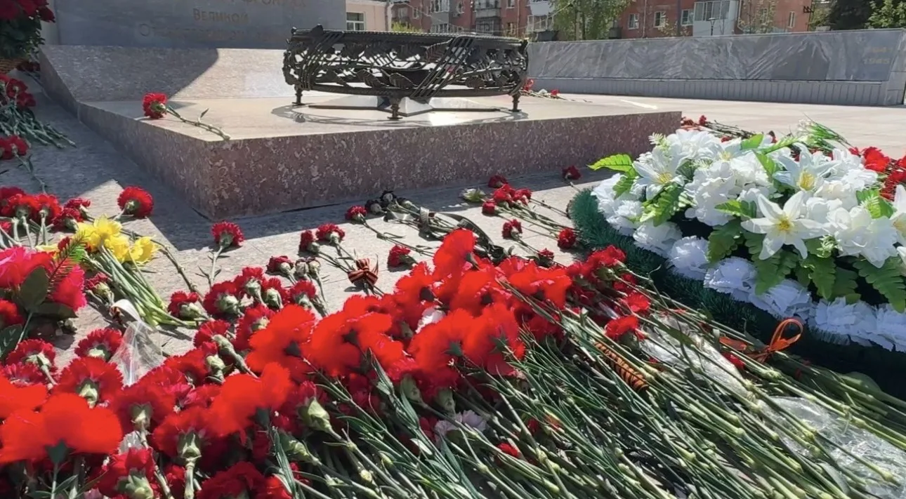 Коллектив прокуратуры г. Полевского почтил память воинов, отдавших свои жизни за свободу и независим