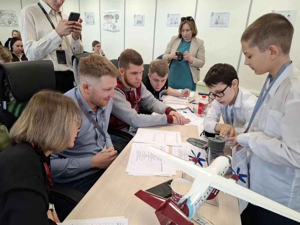 ⭐Минута славы!    📅 15 мая на базе СШ «Родонит» состоялись районные соревнования «Кросс лыжников» Чк