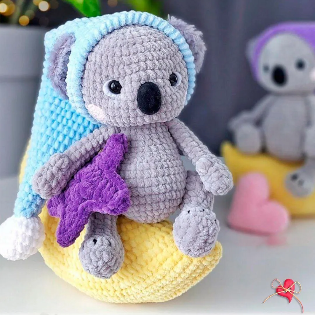 Коала на луне
