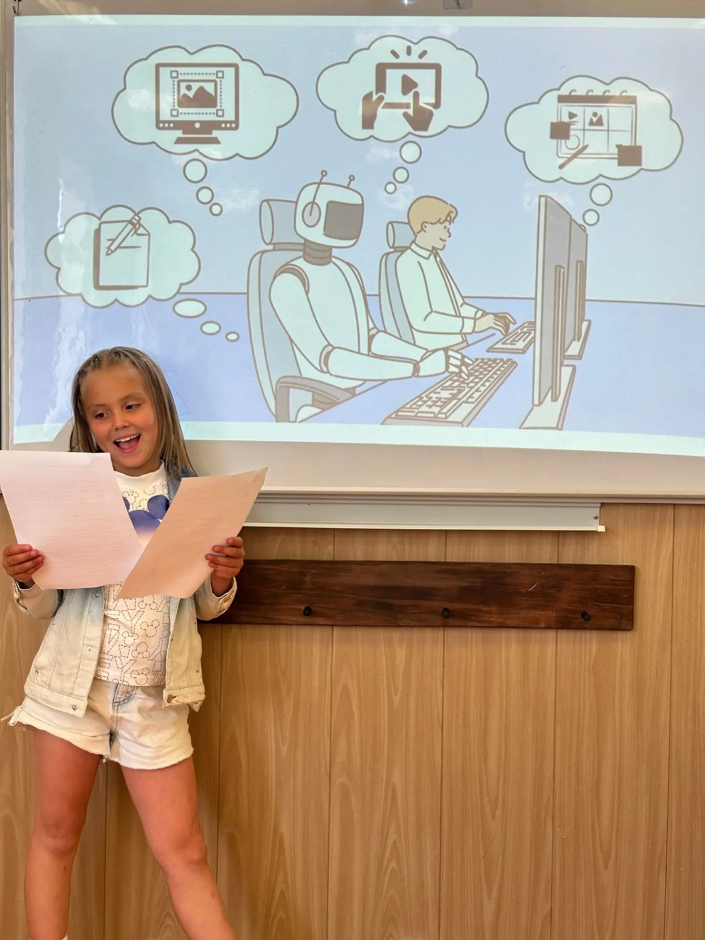 🤖 «До чего дошёл прогресс!»: как наши следопыты оцифровали Камчатку!

Сегодня в нашем лагере был са