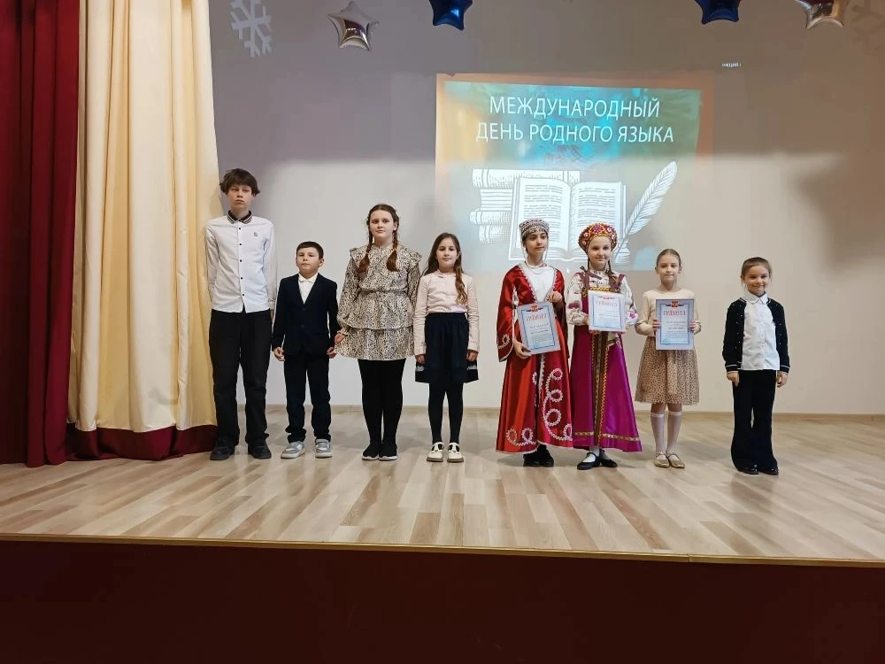 🔶В гимназии Вектор прошел Фестиваль родного языка   💡Мы долго следили за публикациями наших участник