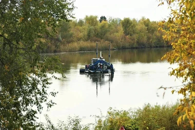 В Кургане начали масштабную расчистку Тобола