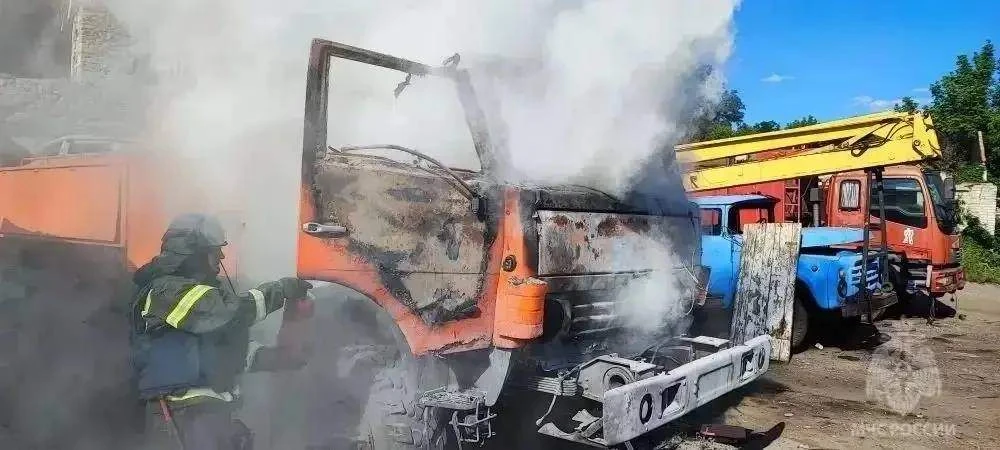 ⚡️ ВСУ ударили по автобусу с людьми в Лисичанске