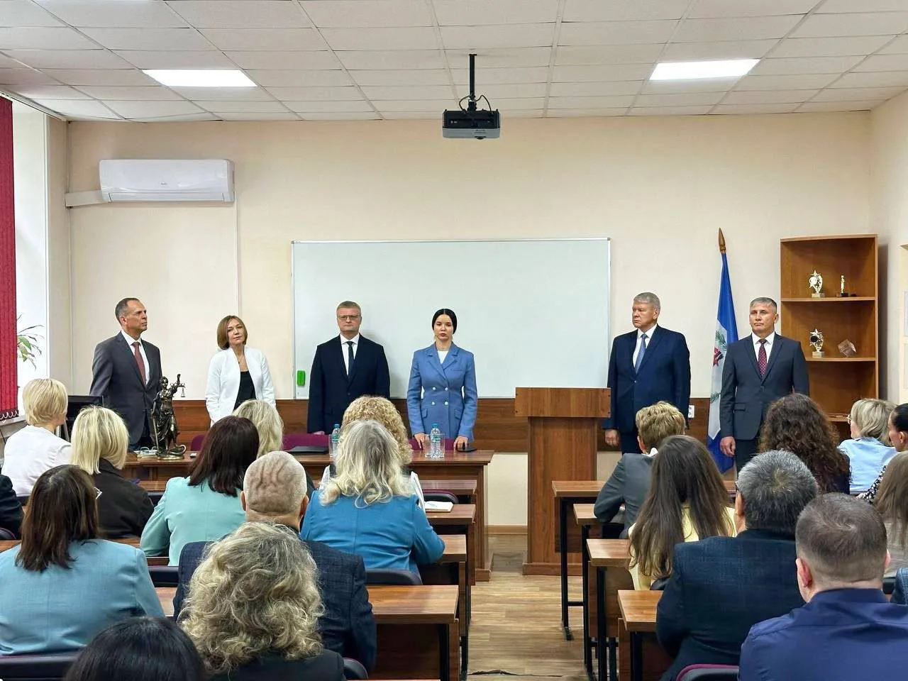 Представление директора Восточно-Сибирского филиала Российского государственного универ...