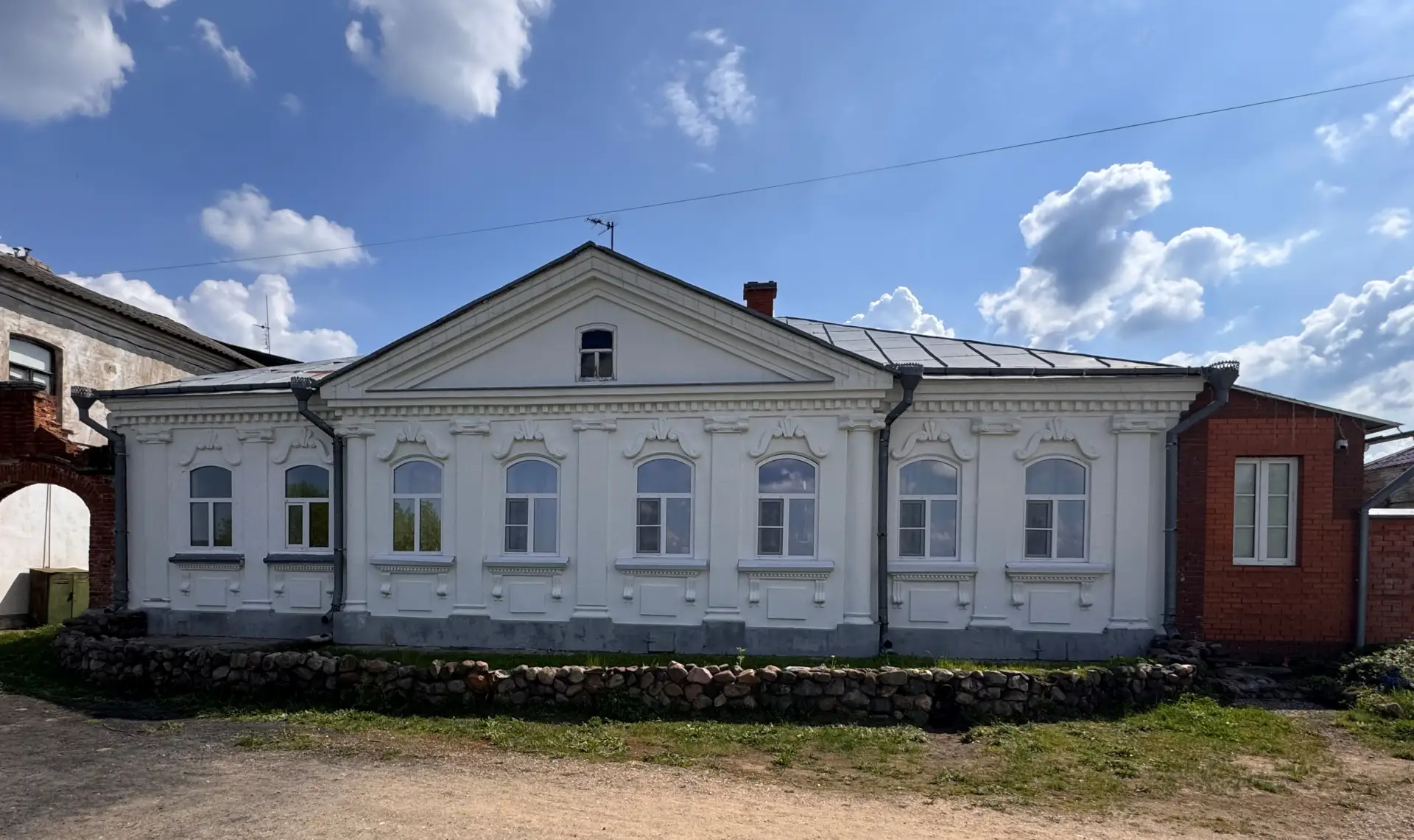 Главным управлением продолжается мониторинг состояния объектов культурного наследия.