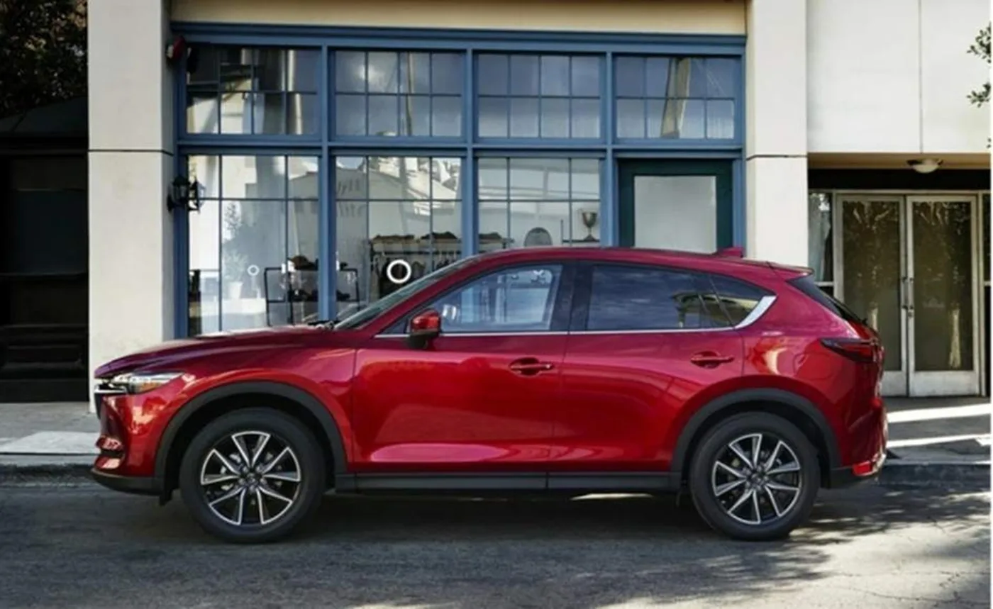 Mazda CX-5 2026: 256 сил, турбо 2.5 и полный привод — что еще изменилось в надежном кро...
