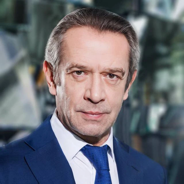 Художественный руководитель Владимир Машков рассказал о принципах работы Театральной шк...