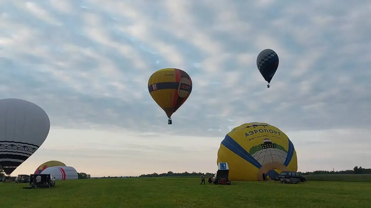 🎈В Великих Луках прошёл первый тренировочный полёт в преддверии Международной встречи воздухоплават
